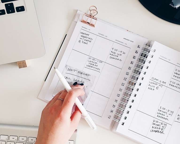 stock image of a paper calendar 